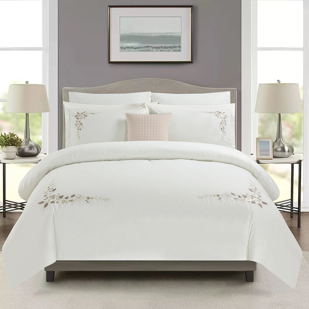 A85-CREAM-INSERT Jacquard Comforter
