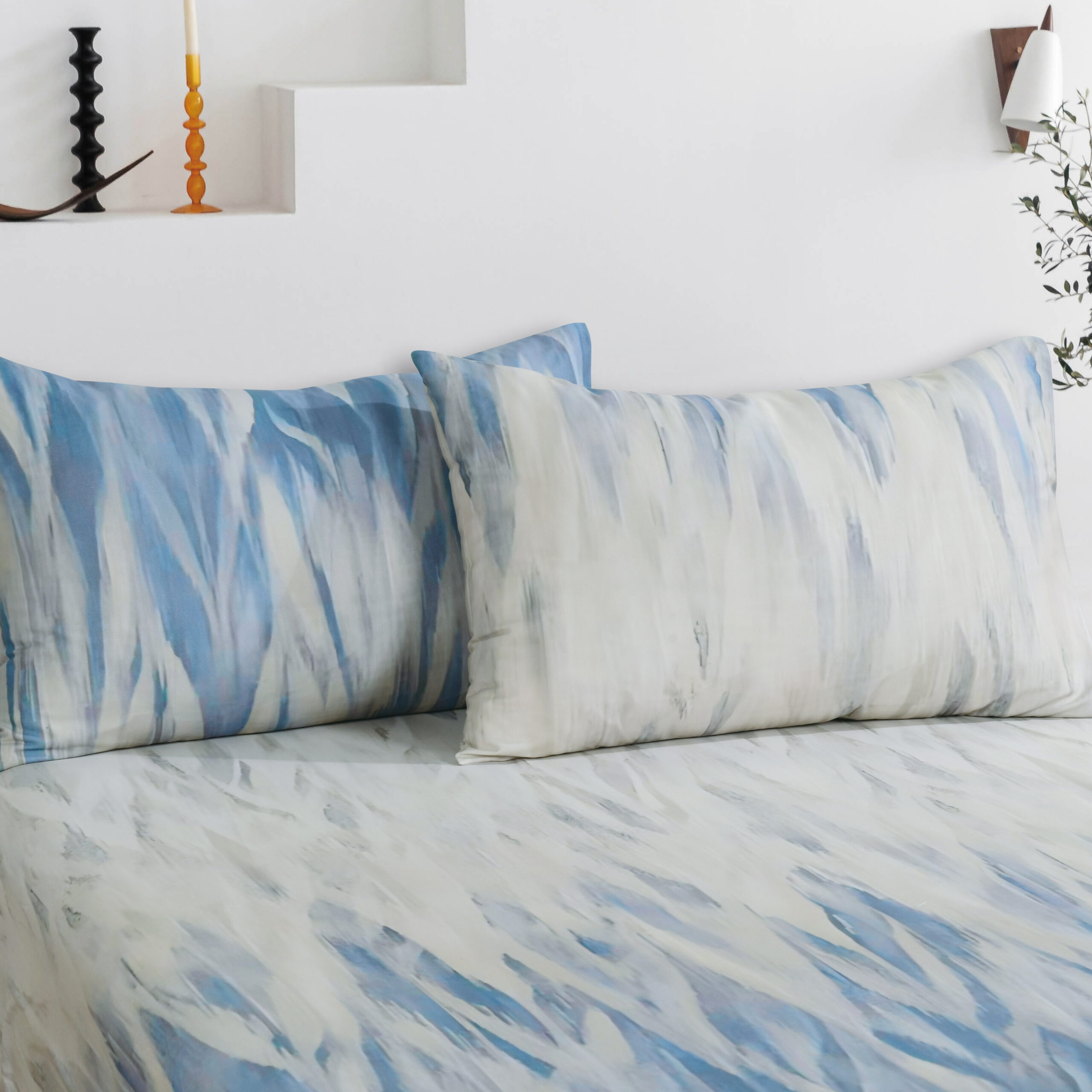 PILLOW (2)